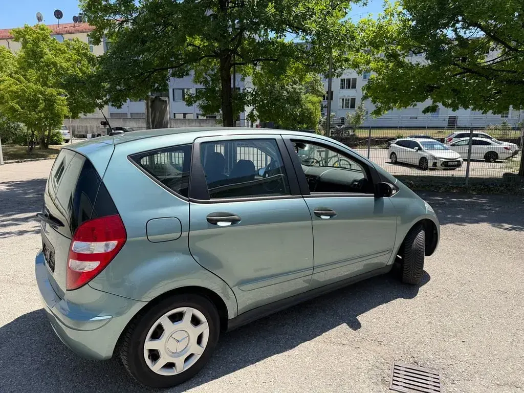 Gebraucht Mercedes A150 Classic 95 PS (69 kW) 2005 Grün Van / Kleinbus