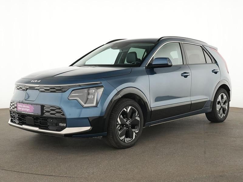 Mineralblau Gebraucht 2023 Kia e-Niro Spirit SUV | 26.555 € (Guter Preis) - Bild 1/4