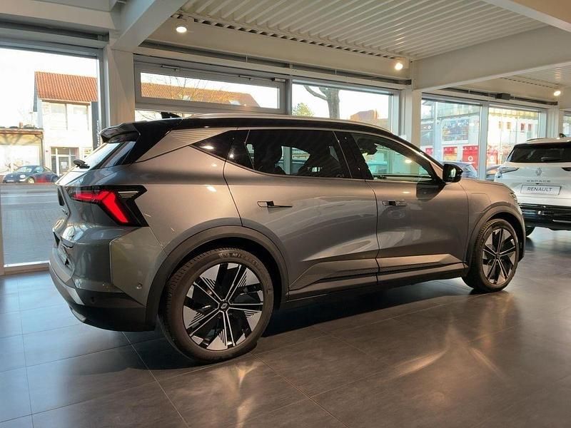 Gebraucht Renault Scenic E-Tech Techno 22 kW (30 PS) 2025 Black pearlschwarz metallic (schwarz) (schwarz) SUV