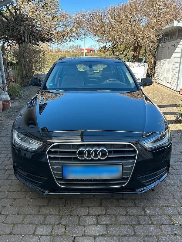 Gebraucht Audi A4 Design 190 PS (139 kW) 2015 Schwarz Kombi