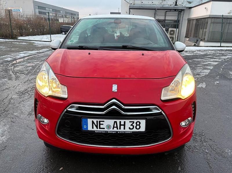 Gebraucht Citroën DS3 Chic 92 PS (67 kW) 2011 Schwarz Kleinwagen