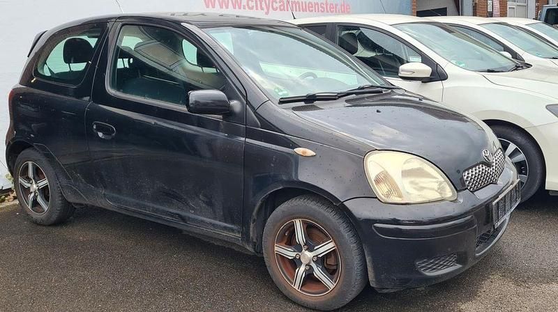 Schwarz Gebraucht 2004 Toyota Yaris Sol Kleinwagen | 1.000 € (Guter Preis) - Bild 1/2