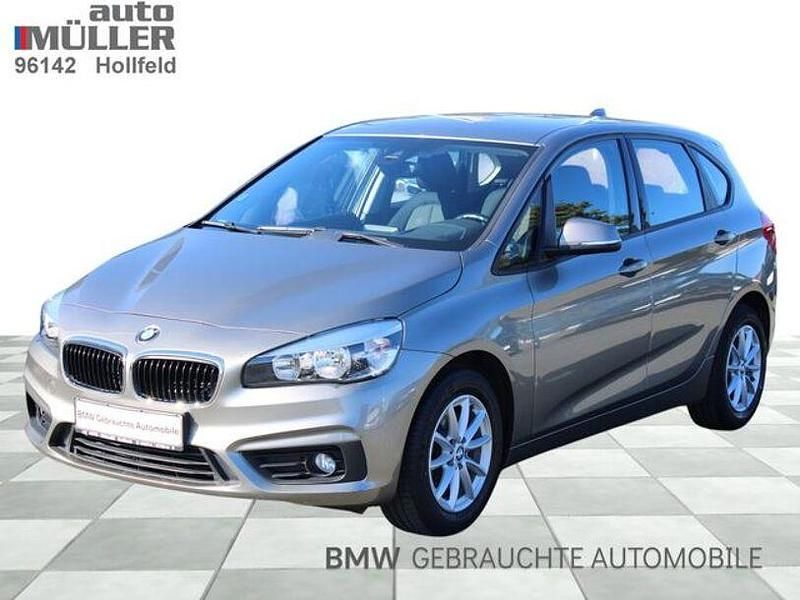 Gebraucht BMW 218 Active Tourer Advantage 136 PS (100 kW) 2016 Platinsilber Van / Kleinbus