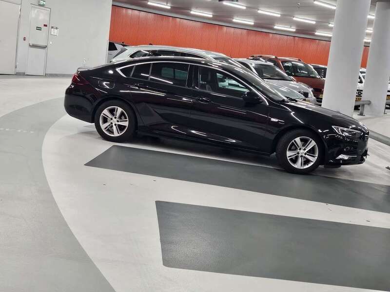 Gebraucht 2017 Opel Insignia Country Tourer Business Limousine | 14.500 € (Etwas zu teuer) - Bild 1/4