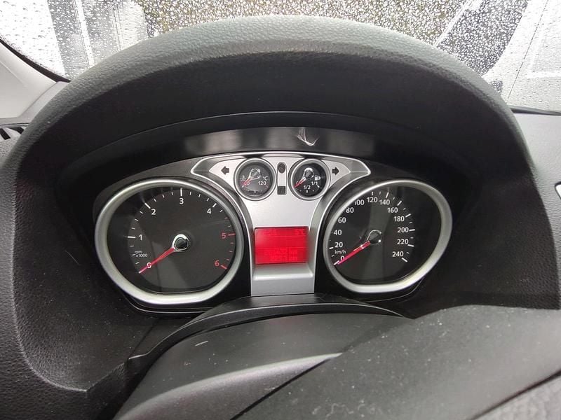 Używany Ford Kuga Trend 136 KM (100 kW) 2009 Czarny SUV