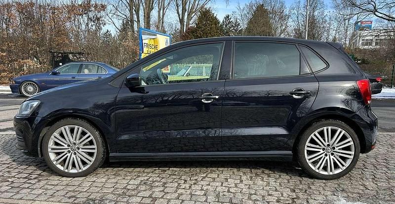 Gebraucht VW Polo BlueGT 140 PS (102 kW) 2013 Deep black perleffekt Kleinwagen