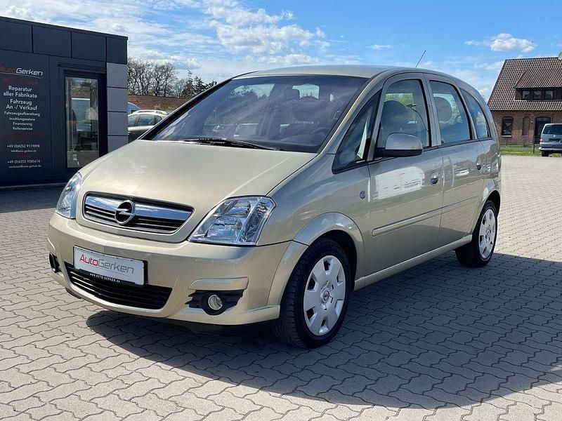 Usata Opel Meriva Edition 90 CV (66 kW) 2008 Beige Monovolume