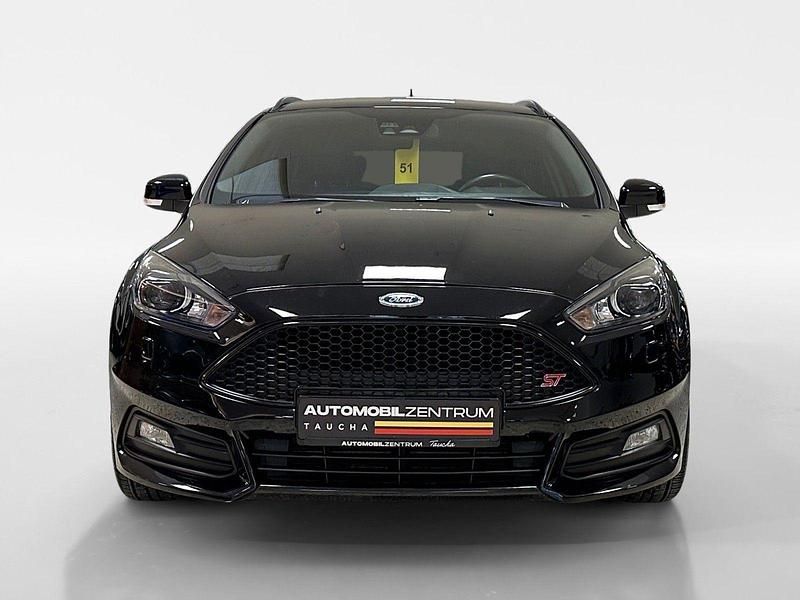 Usata Ford Focus ST 250 CV (183 kW) 2017 Nero Station wagon