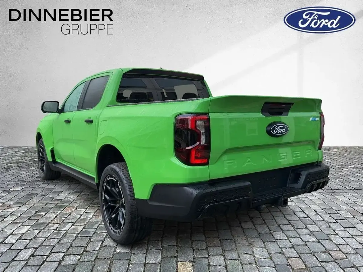 Neu Ford Ranger 241 PS (177 kW) 2025 Gelb Pickup