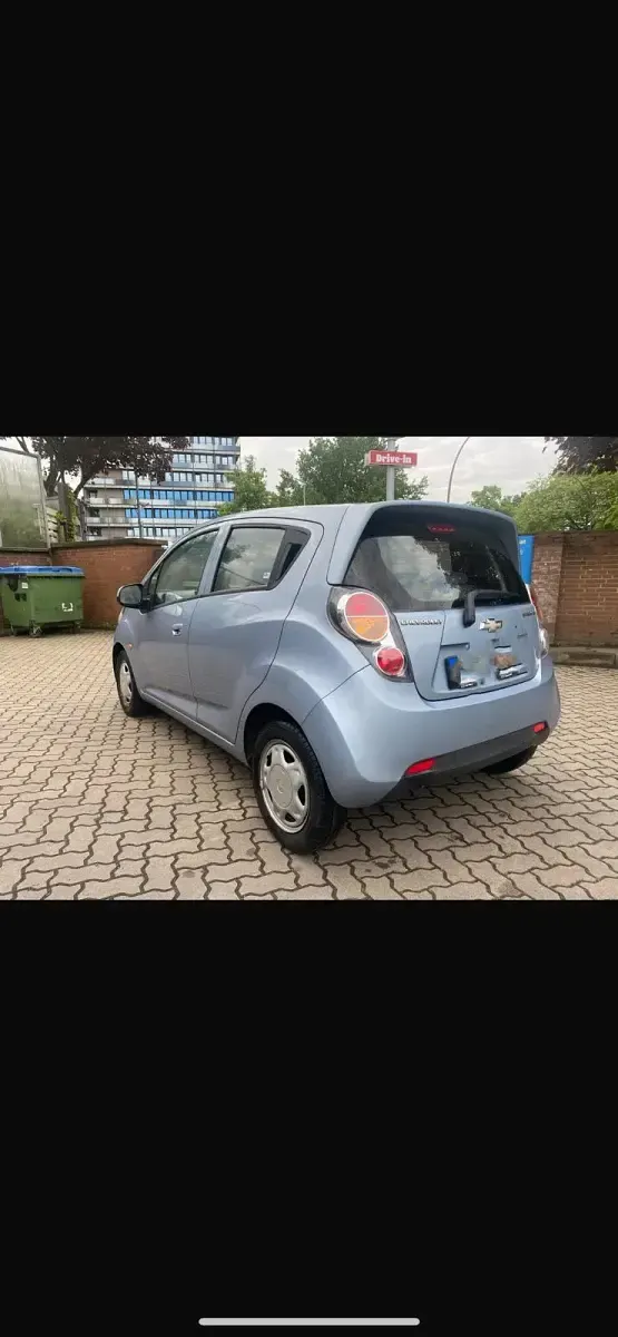 Gebraucht Chevrolet Spark 68 PS (50 kW) 2010 Blau Kleinwagen