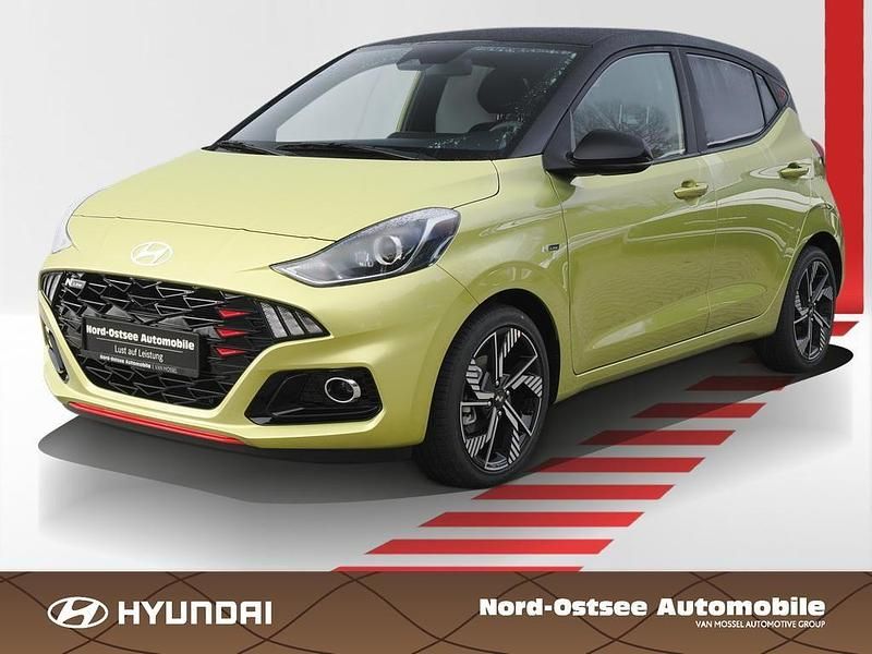 Vibrant blue/ phantom black Gebraucht 2025 Hyundai i10 N Line Kleinwagen | 18.680 € (Fairer Preis) - Bild 1/4