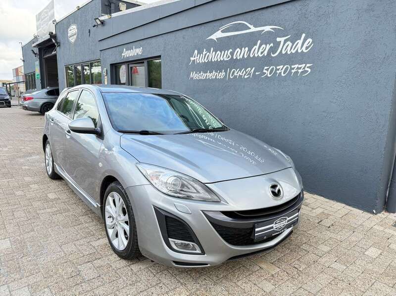 Grau Gebraucht 2010 Mazda 3 Sports-Line Limousine | 6.990 € (Etwas zu teuer) - Bild 1/4