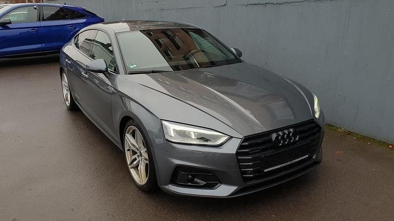 Gebraucht Audi A5 Sport 190 PS (139 kW) 2019 Grau Limousine