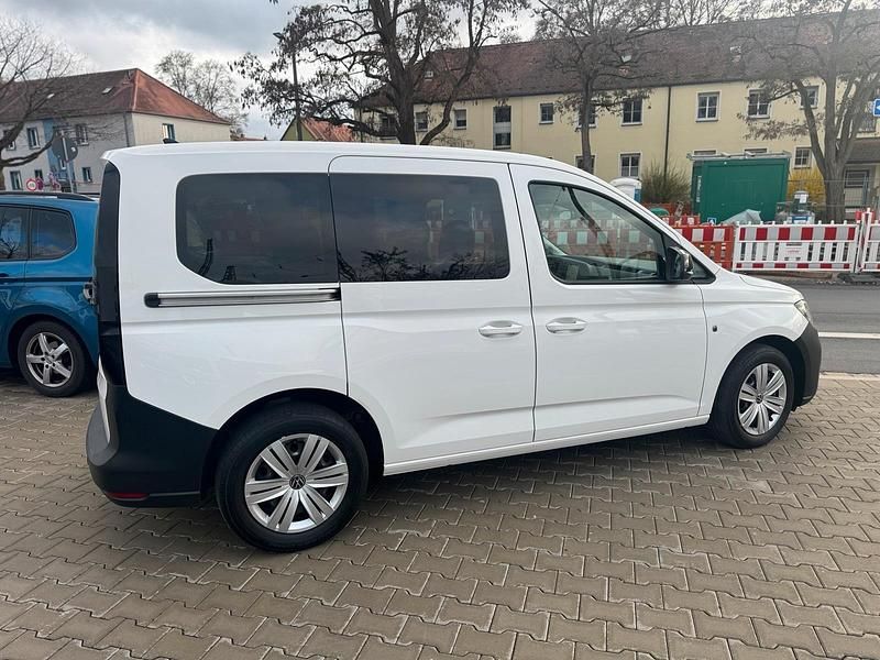 Gebraucht VW Caddy 122 PS (89 kW) 2021 Weiß Van / Kleinbus