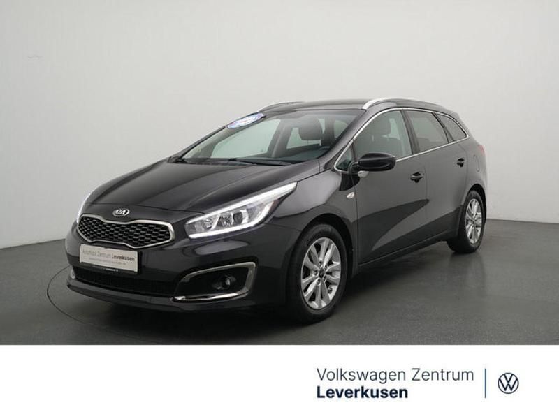 Gebraucht Kia Ceed Vision 135 PS (99 kW) 2018 Schwarz / black pearl (metallic) Kleinwagen