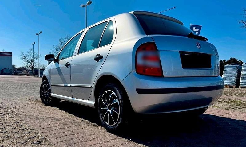 Gebraucht Skoda Fabia 75 PS (55 kW) 2006 Silber Kleinwagen