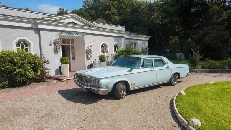 Andere außenfarben Gebraucht 1964 Chrysler New Yorker Limousine | 18.000 € - Bild 1/4