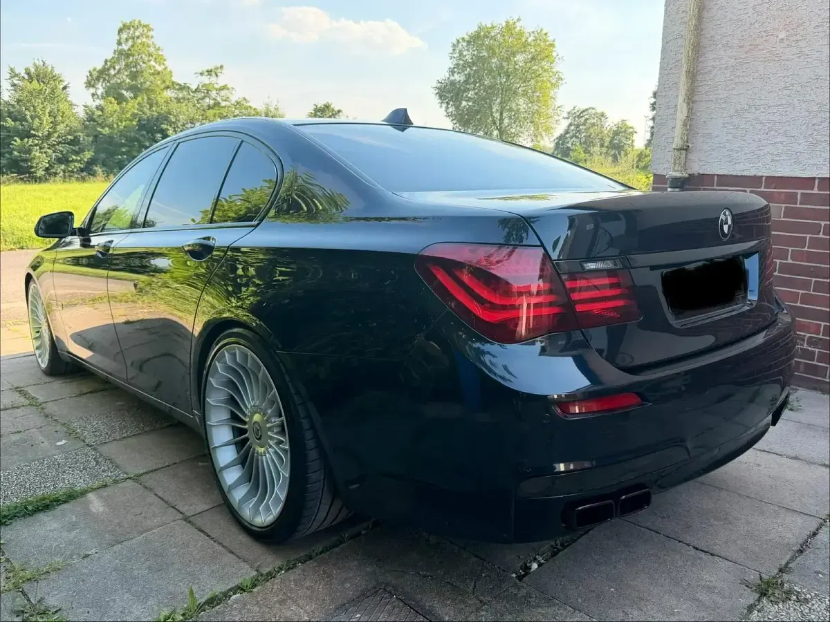 Gebraucht BMW 730 M Sport 258 PS (189 kW) 2014 Schwarz Limousine