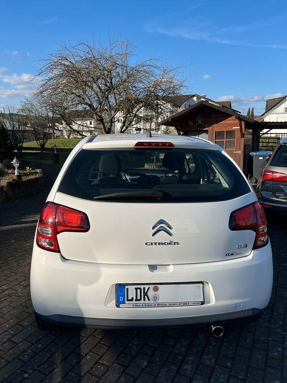 Gebraucht Citroën C3 Tendance 95 PS (69 kW) 2011 Weiß Limousine
