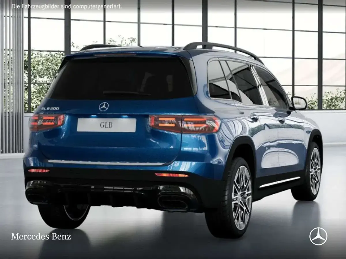 Gebraucht Mercedes GLB200 AMG 163 PS (119 kW) 2025 Weiß SUV