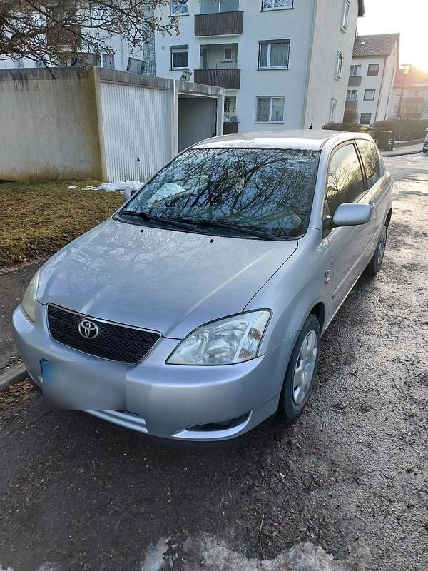 Gebraucht Toyota Corolla 90 PS (66 kW) 2003 Silber Limousine