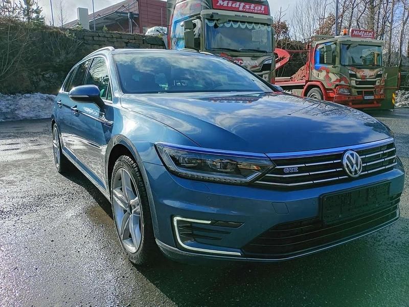 Gebraucht VW Passat GTE 156 PS (114 kW) 2016 Kombi