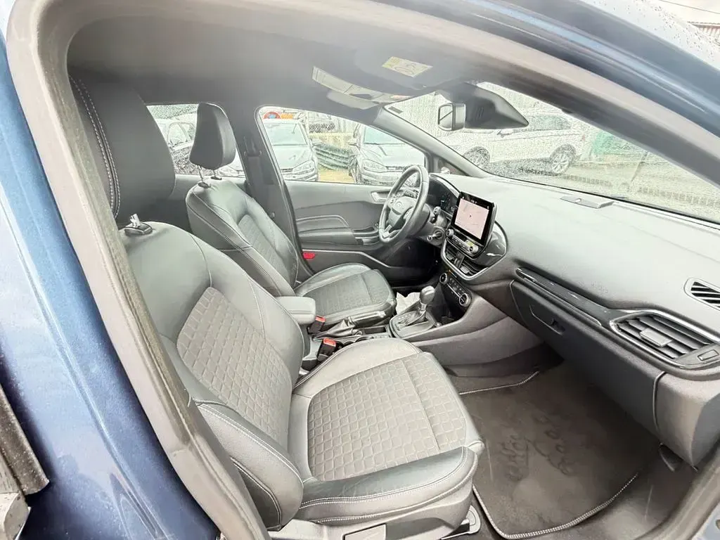 Gebraucht Ford Fiesta Active 101 PS (74 kW) 2019 Blau Kleinwagen