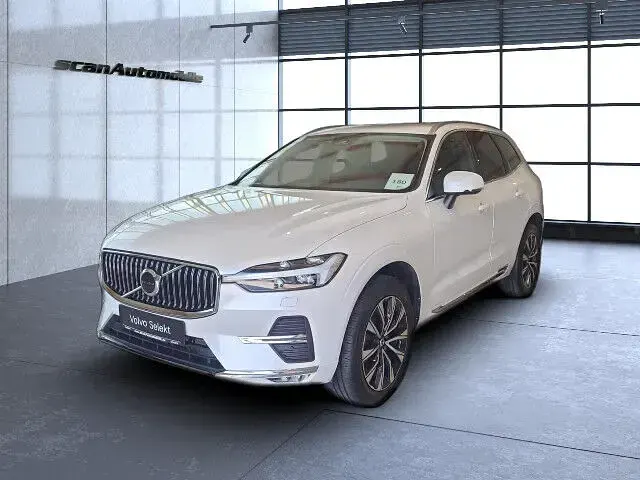 Gebraucht Volvo XC60 Plus 250 PS (183 kW) 2023 Weiss SUV