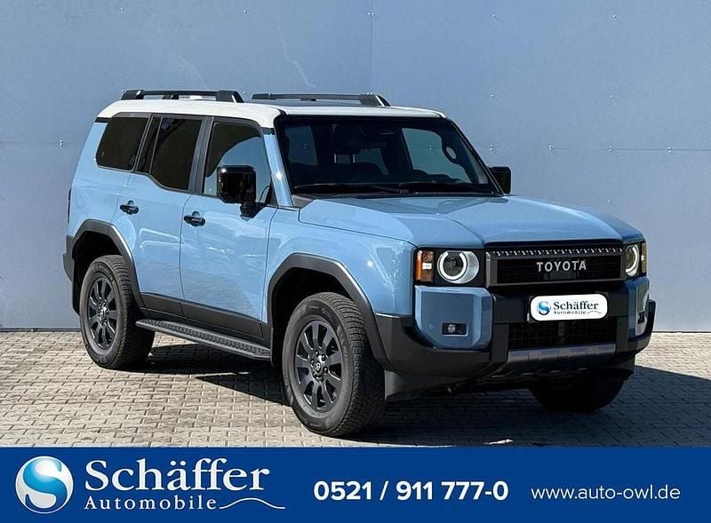 Blau Neu 2025 Toyota Land Cruiser Edition SUV | 91.990 € (Fairer Preis) - Bild 1/4