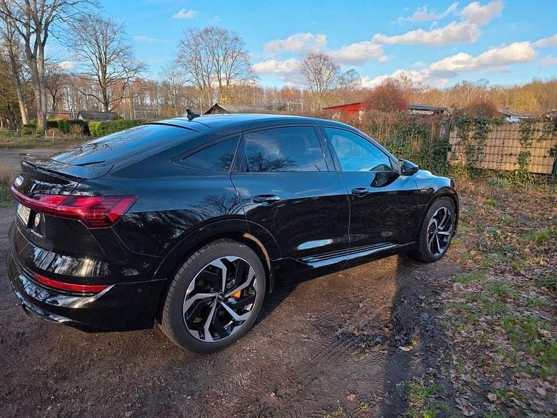 Gebraucht Audi e-tron S-Line 230 kW (313 PS) 2021 Schwarz SUV
