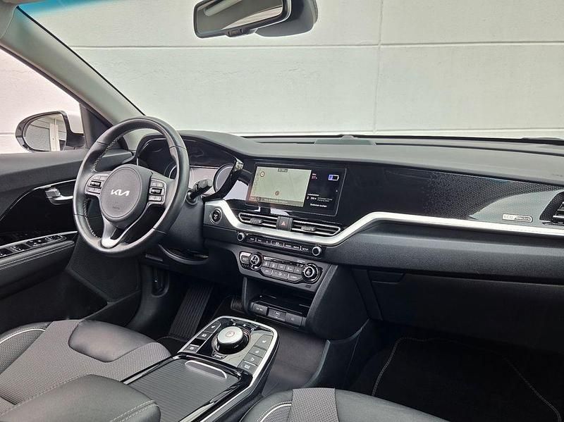 Gebraucht Kia e-Niro Vision 150 kW (204 PS) 2022 Weiß SUV