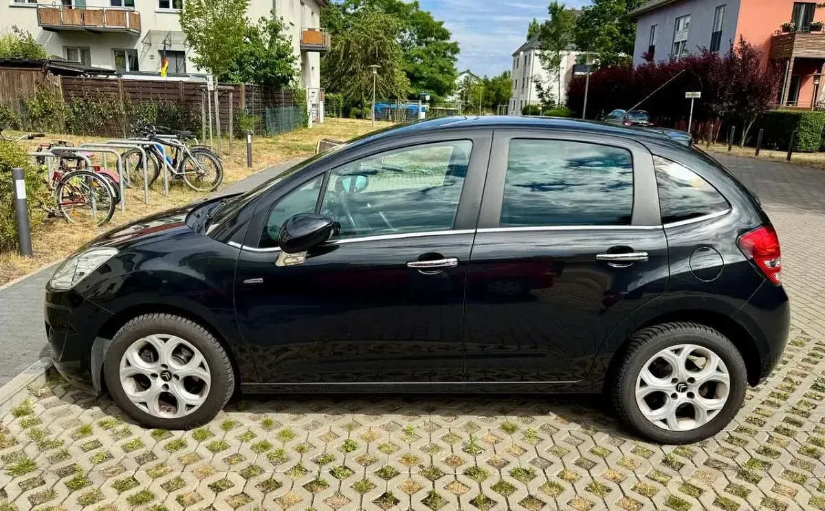 Gebraucht Citroën C3 Exclusive 120 PS (88 kW) 2010 Schwarz Limousine