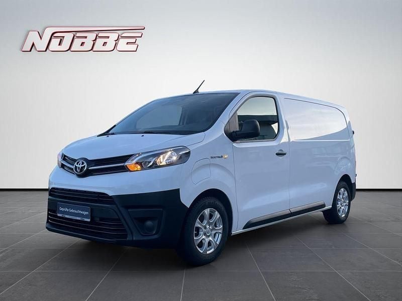 Używany Toyota Proace 100 kW (136 KM) 2022 Minivan