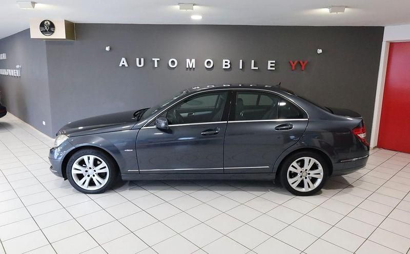 Gebraucht Mercedes C250 Avantgarde 204 PS (150 kW) 2011 Grau Limousine