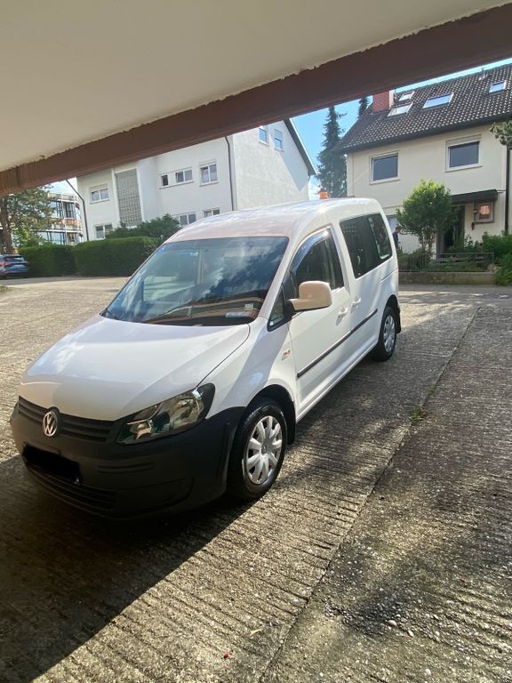 Weiß Gebraucht 2011 VW Caddy Startline Van / Kleinbus | 9.000 € - Bild 1/4