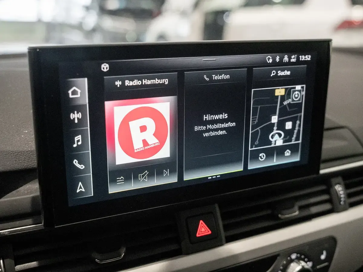 Gebraucht Audi A5 Sportback Ambiente 204 PS (150 kW) 2023 Schwarz / brillantschwarz Kleinwagen