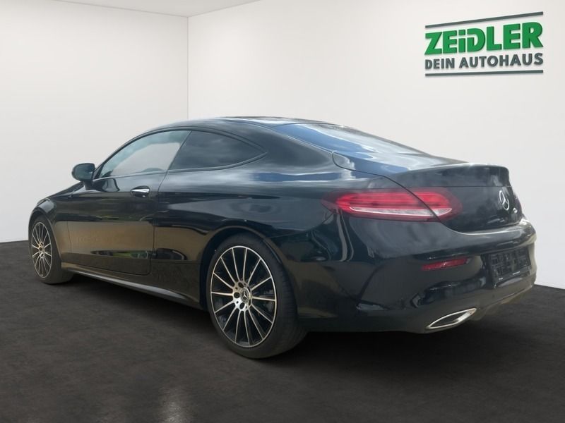 Gebraucht Mercedes C300 AMG 258 PS (189 kW) 2020 Schwarz Coupé