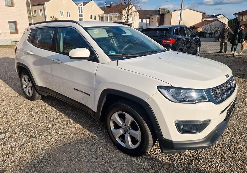 Gebraucht Jeep Compass Longitude 140 PS (102 kW) 2019 Weiß SUV