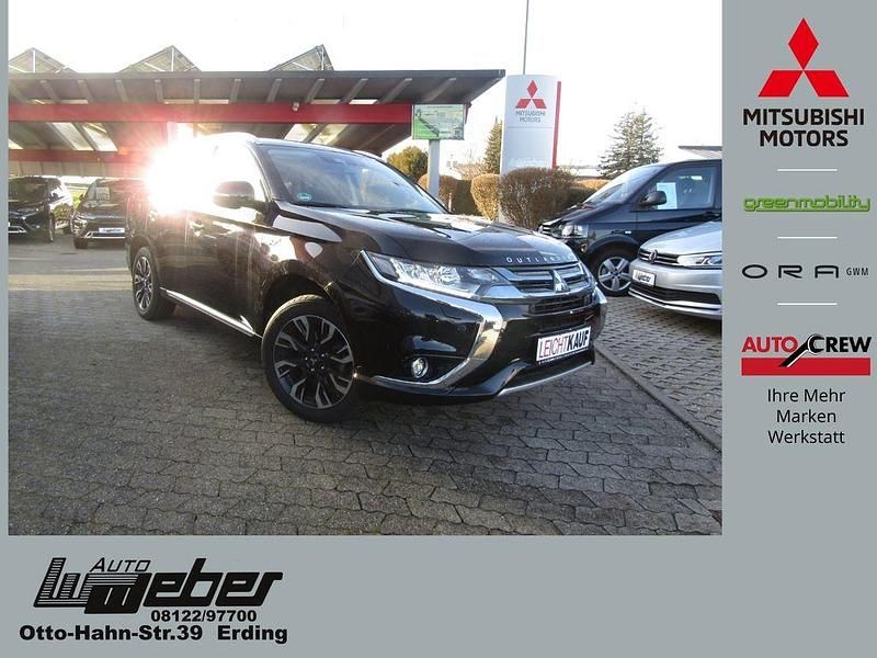 Rubinschwarz (m) Gebraucht 2017 Mitsubishi Outlander P-HEV Top SUV | 19.990 € (Guter Preis) - Bild 1/4