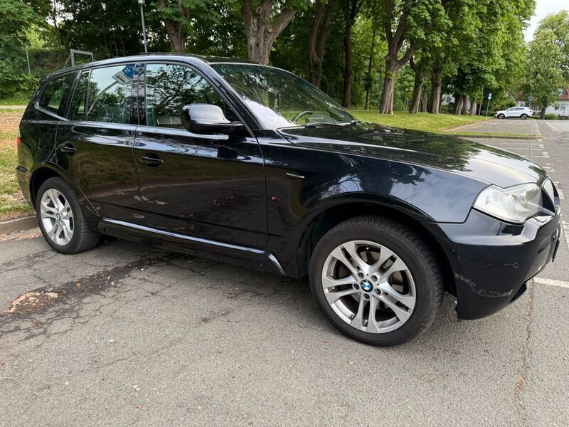 Schwarz Gebraucht 2010 BMW X3 Sport Line SUV | 6.999 € (Fairer Preis) - Bild 1/4