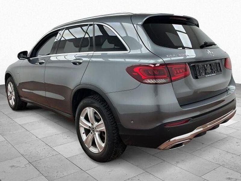 Gebraucht Mercedes GLC300e 320 PS (235 kW) 2020 Grau SUV