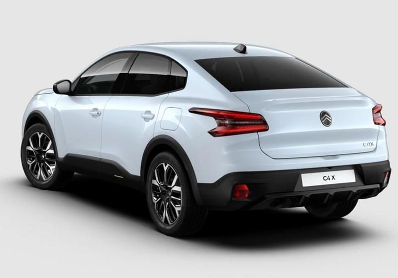 Neu Citroën C4 X 145 PS (106 kW) 2025 Weiß metallic SUV