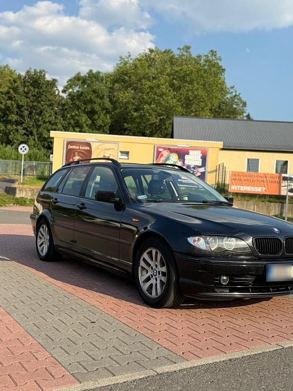 Gebraucht BMW 320 M Sport 150 PS (110 kW) 2002 Schwarz Kombi