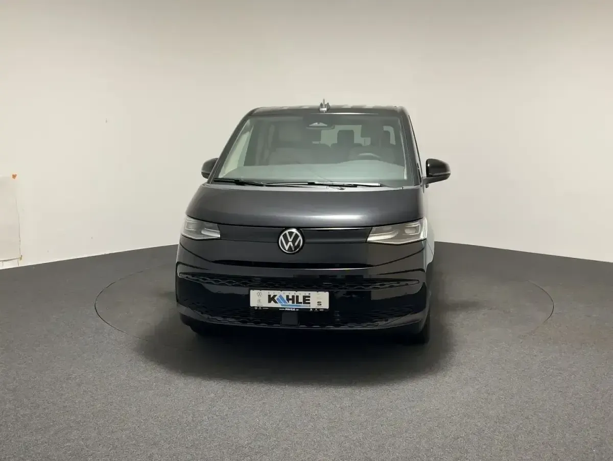 Neu VW Multivan 110 PS (80 kW) 2026 Schwarz Van / Kleinbus