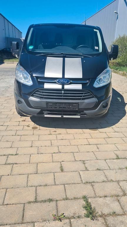 Second-hand Ford Transit Custom 155 CP (114 kW) 2014 Negru Monovolum