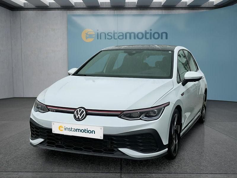 Weiß Gebraucht 2023 VW Golf VIII GTI Kleinwagen | 32.649 € (Guter Preis) - Bild 1/4