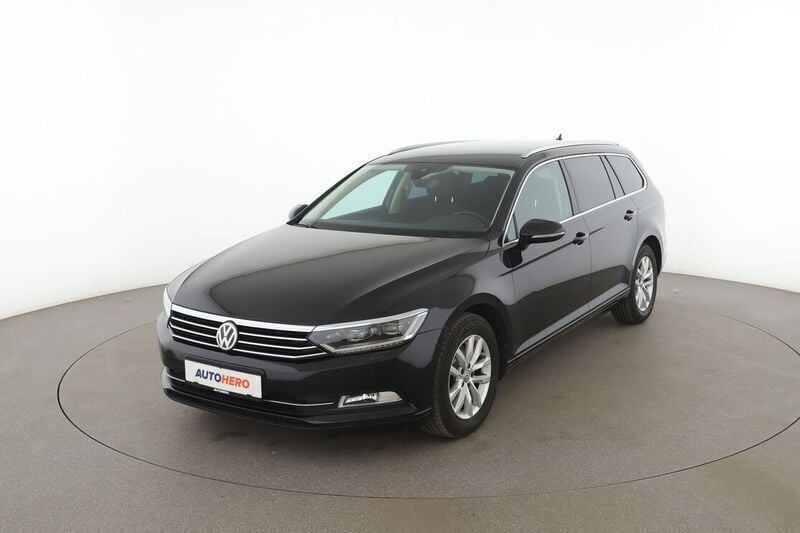 Schwarz Gebraucht 2016 VW Passat Comfortline Kombi | 16.800 € (Guter Preis) - Bild 1/4
