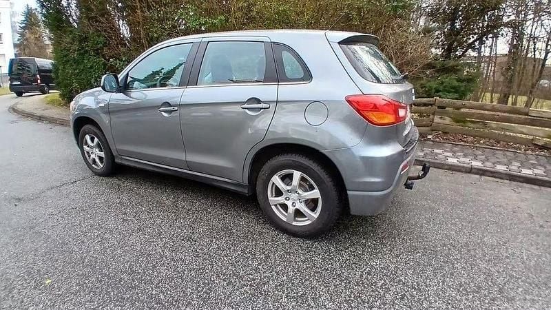 Gebraucht Mitsubishi ASX Intense 150 PS (110 kW) 2012 Grau SUV