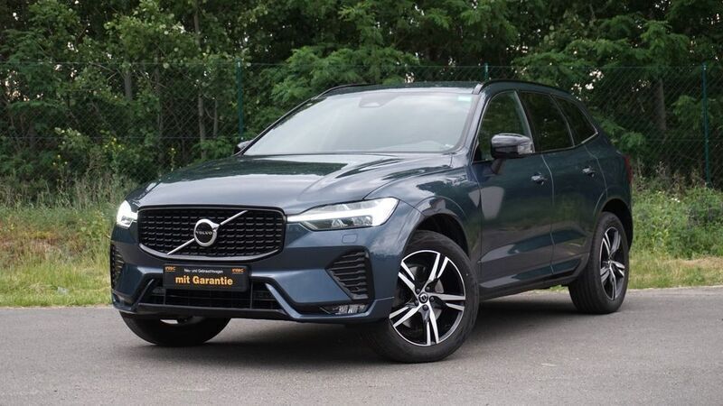 Blau Gebraucht 2022 Volvo XC60 Plus SUV | 34.900 € (Superpreis) - Bild 1/4