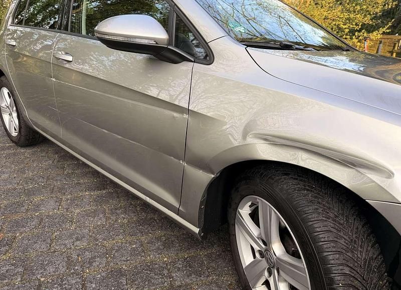 Gebraucht VW Golf VII 140 PS (102 kW) 2013 Grau Limousine